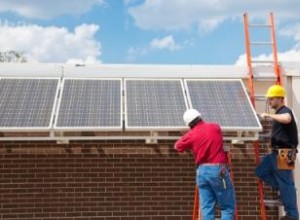 ¿Cuánto cuestan los paneles solares? Precios actualizados, incentivos y opciones de instalación