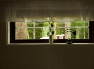 Instalación de moldura de ventana