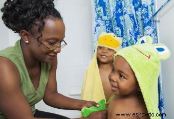 Juegos de accesorios de baño para niños:estilos y opciones