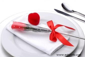 5 arreglos de mesa del Día de San Valentín para cortejar o encantar a cualquiera