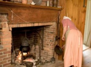 Guía Experta para Recrear Cocinas Coloniales Auténticas en tu Hogar