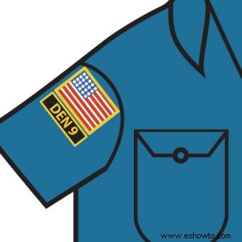 Colocación del parche del uniforme Cub Scout 