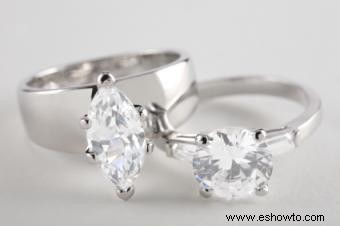 Anillos de compromiso de diamantes talla marquesa