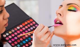 Maquilladores en la industria de la moda