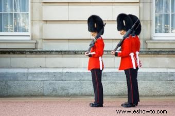 Uniformes ocupacionales a lo largo de la historia