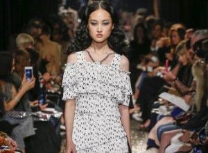 Sonia Rykiel: La Reina de las Prendas de Punto y Icono de la Moda de la Rive Gauche