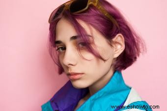 9 ideas para teñir el cabello de color rojo violeta para una apariencia audaz y hermosa 