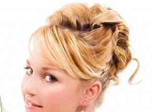 Mechas Rubias: Guía Experta para un Look Natural y Luminoso