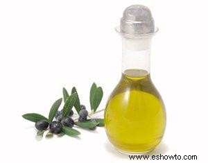 ¿El aceite de oliva es bueno para el cabello