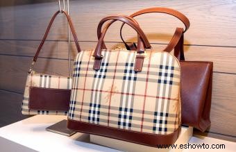 Identificación de bolsos Burberry falsos en 9 sencillos pasos