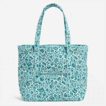 13 bolsos de mano color turquesa para refrescar tu estilo