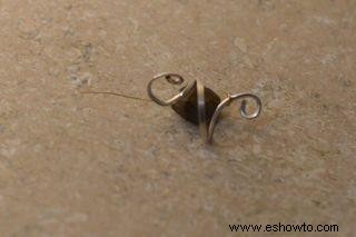 Diseños sencillos de anillos de alambre envueltos para hacer uno mismo