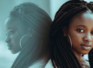 Los 10 mejores aretes hipoalergénicos para orejas sensibles: estilo elegante sin irritaciones