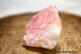 Guía de piedras natales de enero:Granate impresionante y cuarzo rosa