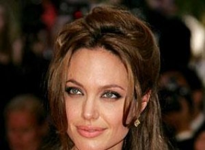 Consigue el look de Angelina Jolie