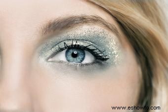 Maquillaje de ojos para ojos grises