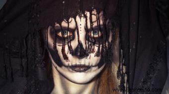 Luce muerto con ideas de maquillaje de cadáver