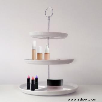 Ideas ingeniosas de organizador de maquillaje DIY para todos los espacios