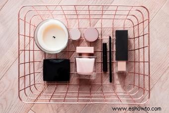 Ideas ingeniosas de organizador de maquillaje DIY para todos los espacios