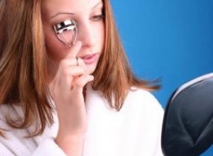 Guía Experta para Usar el Rizador de Pestañas: Consejos Profesionales y Recomendaciones