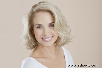 Sugerencias de maquillaje para mujeres mayores de 50 años