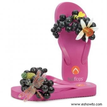 Chanclas con uvas y frutas 