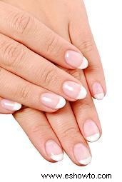 Cómo aplicar uñas acrílicas rosas y blancas