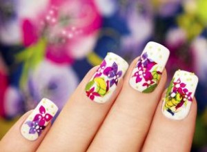 Guía Completa del Arte de Uñas: Diseños Creativos, Tendencias y Consejos de Expertos