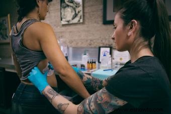 Leyes estatales sobre tatuajes