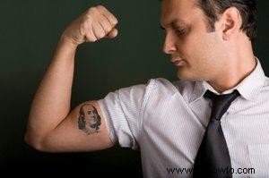 Tatuajes en el lugar de trabajo:entrevista con Talar Herculian