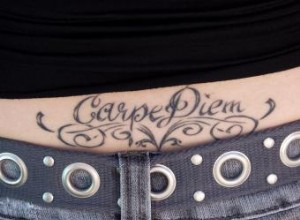 Tatuajes con Frases en Latín: Ideas Populares, Significados y Consejos