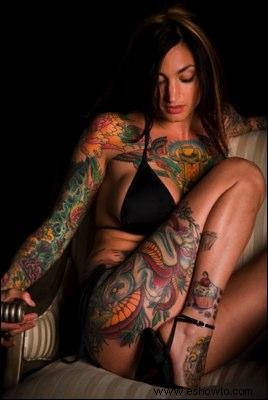 Mujeres muy tatuadas
