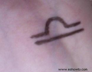 Tatuaje de Libra
