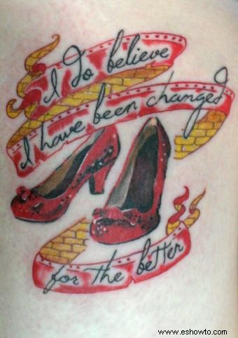 Tatuajes de zapatilla de rubí