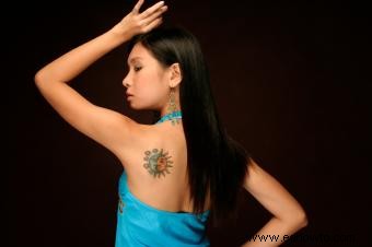 Tatuajes de sol, luna y estrellas