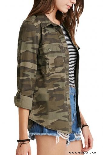 Luce con chaquetas estilo militar para mujer