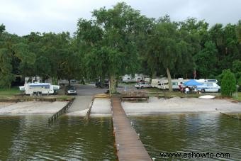 12 parques de casas rodantes en Gulf Shores para una cómoda escapada de campamento