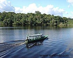 Cruceros en barco por el río Amazonas 