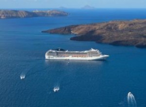 Cruceros por el Mediterráneo: Itinerarios Orientales y Occidentales Inolvidables