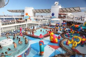 Datos, reseñas e imágenes del crucero Oasis of the Seas 