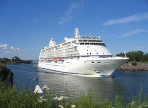 Cruceros Encallados: Incidentes Reales y la Seguridad de los Barcos Modernos