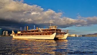 Cruceros con cena al atardecer en Hawái