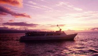 Cruceros con cena al atardecer en Hawái