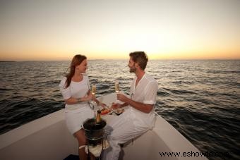 Cena romántica en cruceros en Carolina del Norte