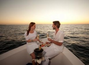 Cena romántica en cruceros en Carolina del Norte