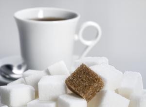 Jugo de Caña Evaporado: Diferencias con el Azúcar Refinado y Beneficios Nutricionales