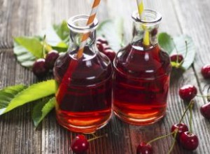 ¿Cuánto jugo de cereza tomar para aliviar la gota? Dosis recomendadas por expertos