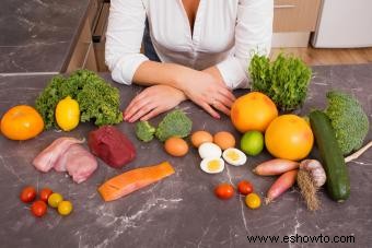 Plan de alimentación dietético bajo en carbohidratos y 1200 calorías