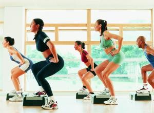 Ejemplos de Ejercicios Aeróbicos: Opciones de Bajo y Alto Impacto para Mejorar tu Salud