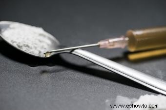 ¿Qué le hace la heroína a los dientes?